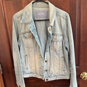 GAP Women's Classic Light Blue Jean Jacket